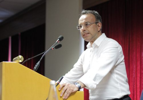 Ομιλία κατά την παρουσίαση βιβλίου της Μαρίας Σπυράκη στη Λαμία (video) | 17.5.2019