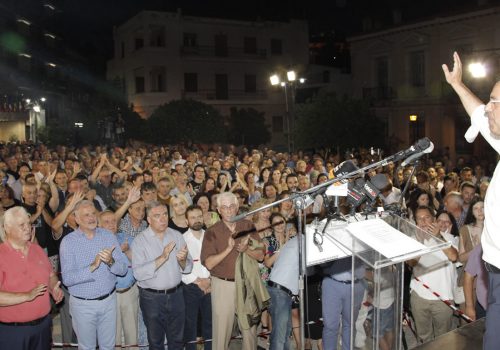 “Σας ευχαριστώ για την εμπιστοσύνη σας!” – Ομιλία Χρ. Σταϊκούρα στη γεμάτη πλατεία Διάκου (φωτό – video) | 5.7.2019