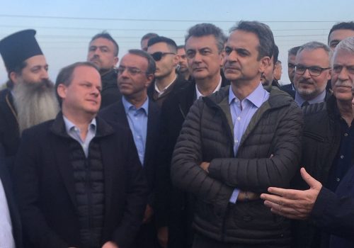 Ο Υπουργός Οικονομικών με τον Πρωθυπουργό και τον Υπουργό Υποδομών στον Ε-65 (φωτογραφίες) | 20.12.2019