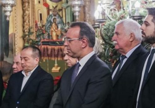 Στη Μητρόπολη Φθιώτιδας την πρώτη του χρόνου ο Υπουργός Οικονομικών – Οι πρώτες δηλώσεις (video) | 1.1.2020
