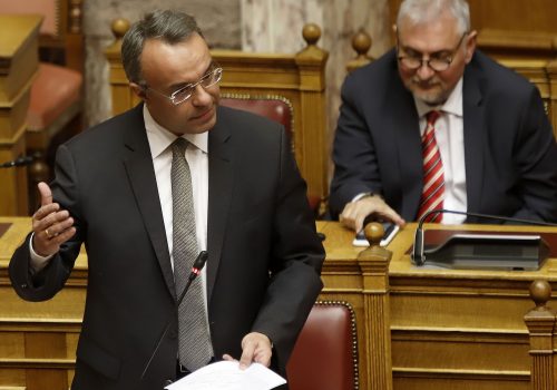 Ο Υπουργός Οικονομικών απαντά στην Ολομέλεια σε Επίκαιρες Ερωτήσεις (video, έγγραφα) | 4.5.2020