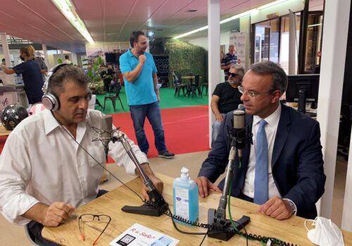 85η ΔΕΘ: Συνέντευξη Υπουργού Οικονομικών στο ραδιόφωνο του Status Fm | 11.9.2021
