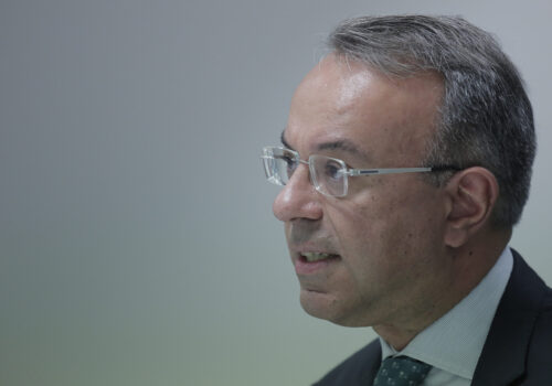 Δήλωση του Υπουργού Οικονομικών για την αύξηση του διαθέσιμου εισοδήματος των νοικοκυριών | 29.10.2021