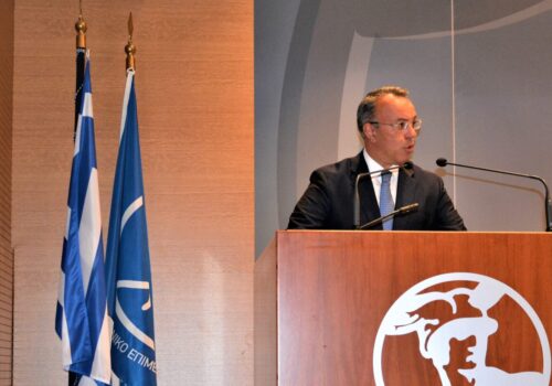 Ο Υπουργός Οικονομικών στην παρουσίαση του βιβλίου του κ. Παγώνη | 29.11.2021