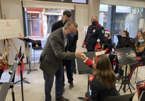 Τα κάλαντα στον Υπουργό Οικονομικών (video) | 24.12.2021