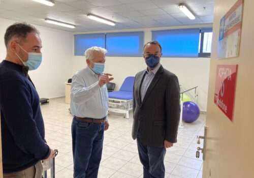 Στο Σύλλογο Γονέων & Κηδεμόνων ΑμεΑ Φθιώτιδας ο Υπουργός Οικονομικών | 28.12.2021