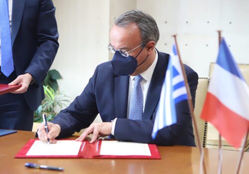 Υπογραφή σύμβασης αποφυγής διπλής φορολογίας Ελλάδας- Γαλλίας (video) | 11.5.2022