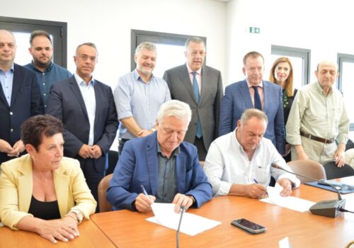 Υπογραφή σύμβασης 19,1 εκατ. ευρώ για την κατασκευή του φράγματος Αγιόκαμπου | 1.6.2024