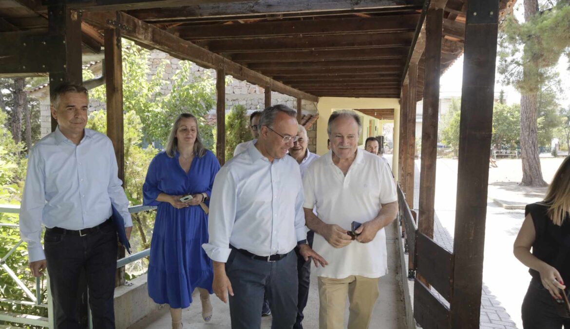 Λουτρά Υπάτης: Έργα υποδομής στο Δημοτικό Σχολείο Λουτρών Υπάτης Λουτρά Υπάτης: Έργα υποδομής στο Δημοτικό Σχολείο Λουτρών Υπάτης