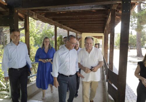 Λουτρά Υπάτης: Έργα στο Δημοτικό Σχολείο με πόρους του Υπ. Υποδομών