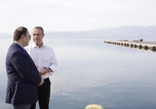 Εκβάθυνση διαύλου και λιμενολεκάνης στον Λιμένα της Στυλίδας