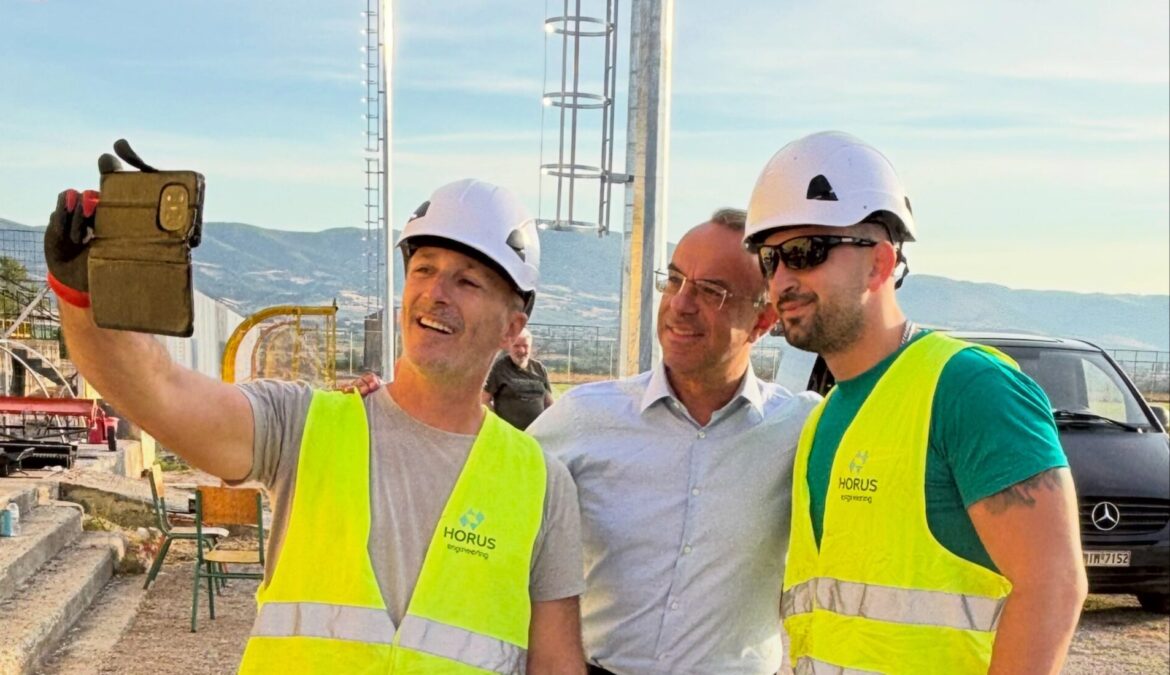 Κάτω Τιθορέα: Φωτισμός και περίφραξη γηπέδου ποδοσφαίρου