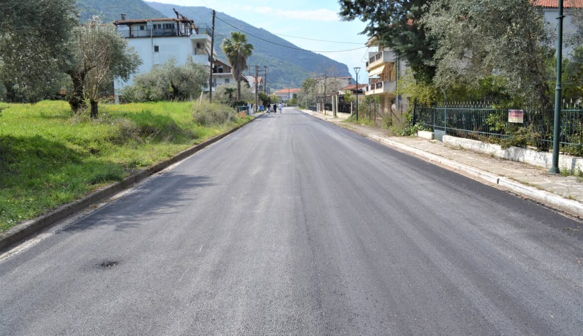 Καμένα Βούρλα: Έργα οδοποιίας και οδικής ασφάλειας με πόρους του ΤΑΑ