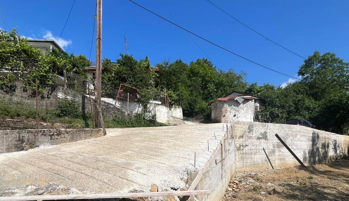Μερκάδα: Έργα Αποκατάστασης – τοιχία αντιστήριξης Μερκάδα: Έργα Αποκατάστασης – τοιχία αντιστήριξης